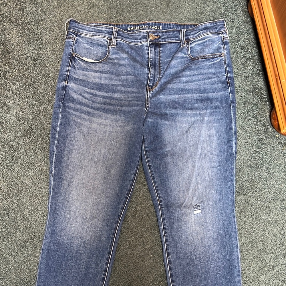 American Eagle Hi Rise Jeans